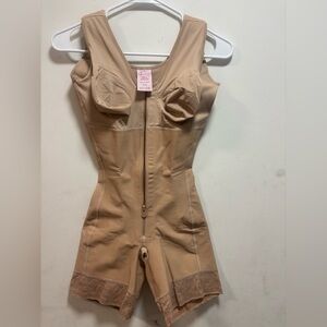 High compression Colombian faja with bra.